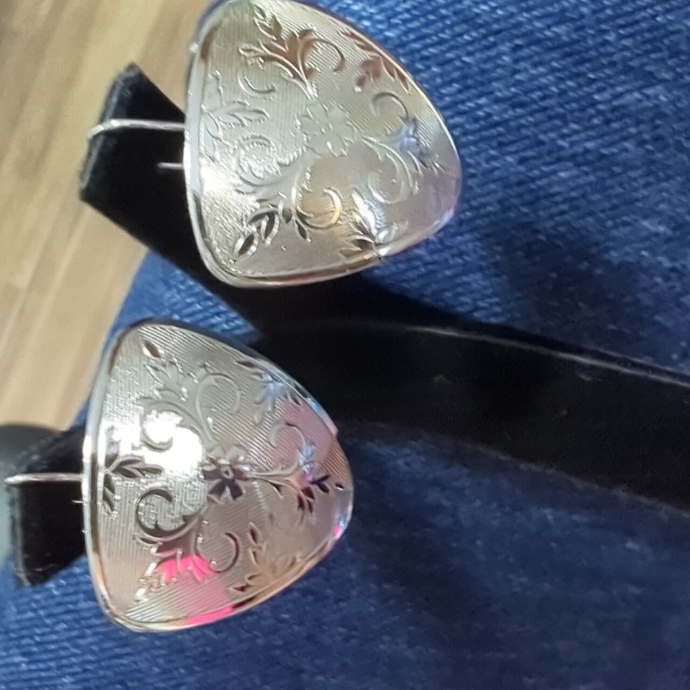 Vintage Triangle Shaped Earrings with Etched Design